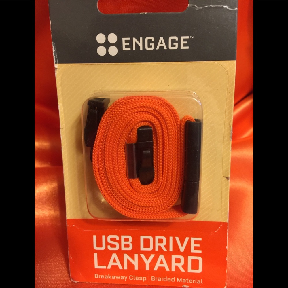 🐬USB Drive & Breakaway Clasp & Braided Lanyard